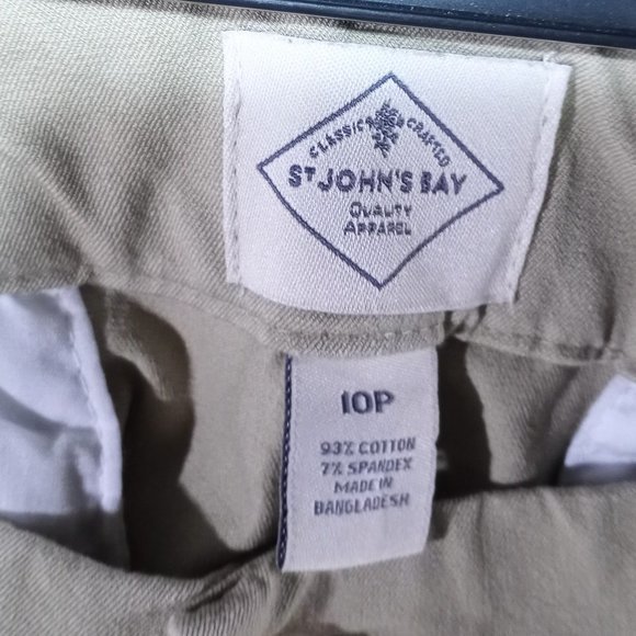 St. John's Bay Pants Size 10P Straight Leg‎ Petite Tan Color #1201 - Picture 8 of 8